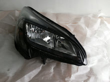 Laden Sie das Bild in den Galerie-Viewer, Frontscheinwerfer Opel Corsa E 39180223 1EF011830-02 LED Rechts Headlight