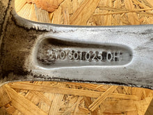 Laden Sie das Bild in den Galerie-Viewer, 1x Alufelge 17 Zoll 6.0" 5x112 48ET 8V0601025DH Audi A3 Rim Wheel