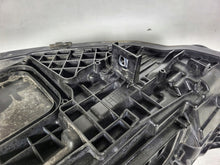 Laden Sie das Bild in den Galerie-Viewer, Frontscheinwerfer Mercedes-Benz W177 A1779063805 LED Rechts Headlight SCH7343321634bj