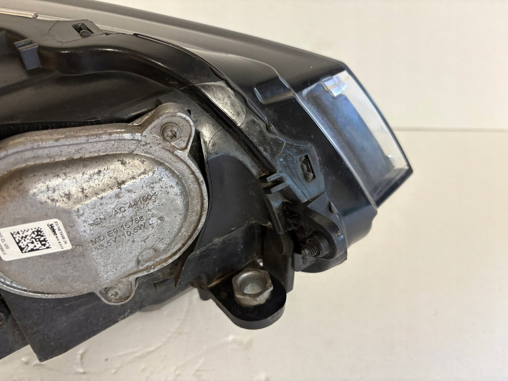 Frontscheinwerfer VW Golf Sportsvan I 517 517941081A LED Rechts oder Links SCH6003059180oz