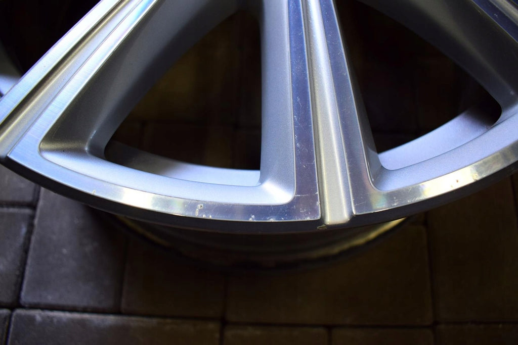 1x Alufelge 18 Zoll 8.0" 5x108 42ET Glanz Silber 31445301 Volvo V90 Xc90 II Xc60