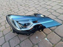 Load image into Gallery viewer, Frontscheinwerfer Opel Astra K 39218026 Ein Stück (Rechts oder Links) Headlight SCH9596099304qb