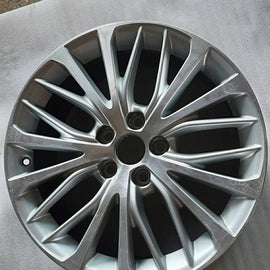 1x Alufelge 18 Zoll 6.0