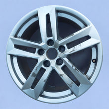 Load image into Gallery viewer, 1x Alufelge 17 Zoll 6.5&quot; 5x112 42ET 8W0601025P Audi A4 B9 Rim Wheel