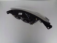 Laden Sie das Bild in den Galerie-Viewer, Frontscheinwerfer Ford Focus JX7B-13W029-AE Rechts Scheinwerfer Headlight