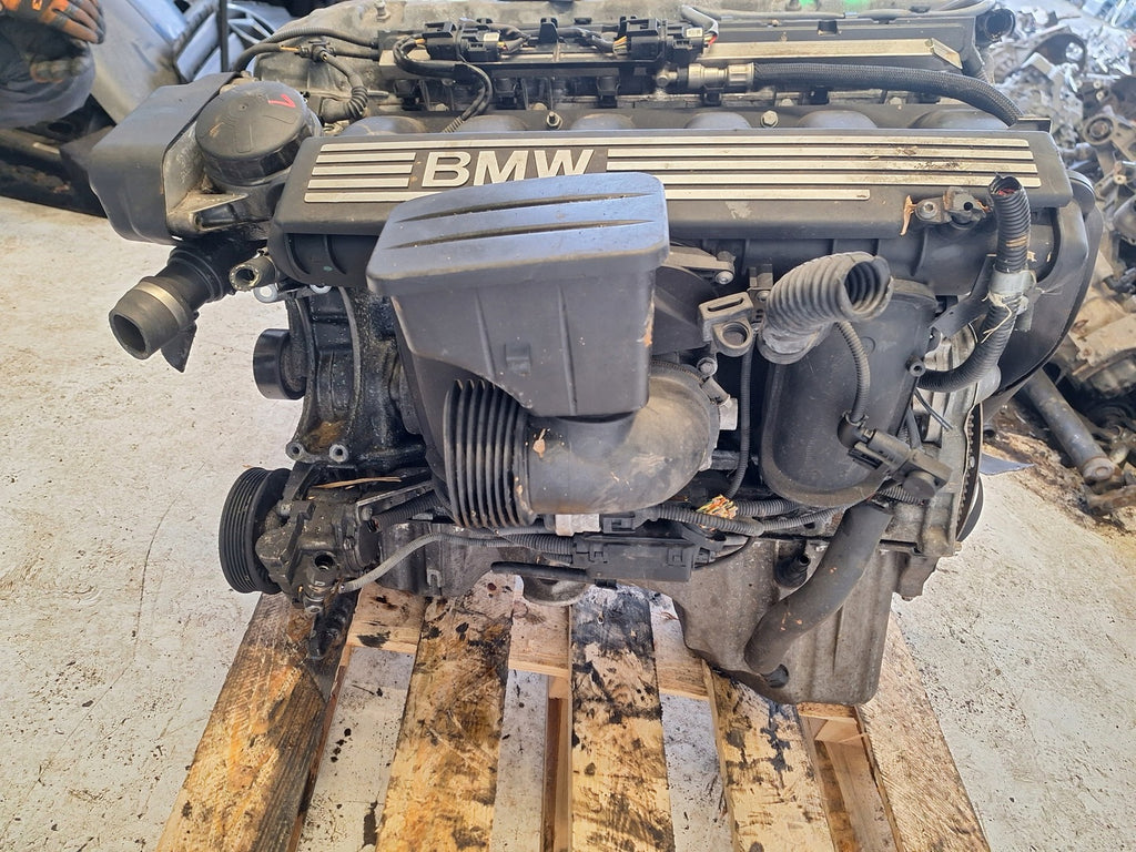 Motor BMW 5 E60 E61 N53B25 2.5 175PS 140kW 166TKm Benzin Engine Unkomplett