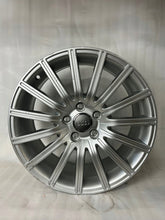 Load image into Gallery viewer, 1x Alufelge 18 Zoll 7.5" 5x112 54ET Glanz Silber 8P0071498B Audi A3 Rim Wheel FEL5770102520jo
