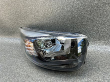 Laden Sie das Bild in den Galerie-Viewer, Frontscheinwerfer Kia Picanto 92102-G60 Rechts Scheinwerfer Headlight SCH9731865394ve