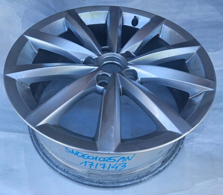 1x Alufelge 17 Zoll 7.0" 5x112 34ET Glanz Silber 5N0601025AN VW Tiguan Rim Wheel FEL6836723591sk