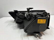 Laden Sie das Bild in den Galerie-Viewer, Frontscheinwerfer Audi Q3 8U0941006 Rechts Scheinwerfer Headlight SCH7745791922ax
