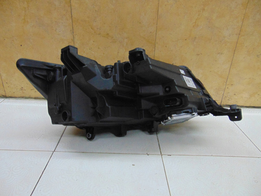 Frontscheinwerfer VW T7 7T2941035AE Links Scheinwerfer Headlight SCH8569013408zv