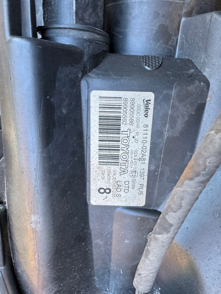 Frontscheinwerfer Toyota Auris Xenon Rechts Scheinwerfer Headlight SCH7519919686sp