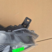 Load image into Gallery viewer, Frontscheinwerfer Ford Kuga LV4B-13W029-AF LED Rechts Scheinwerfer Headlight SCH2788000752on