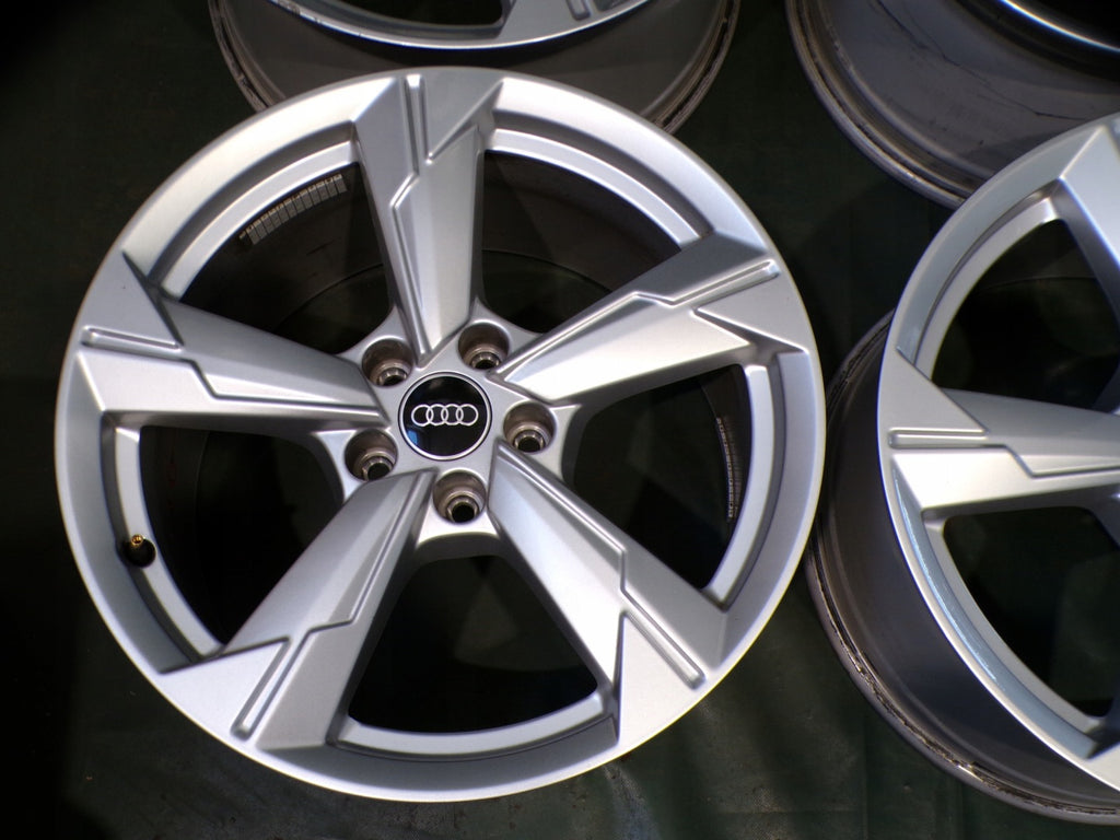 4x Alufelge 18 Zoll 8.0" 5x112 39ET Glanz Graphit 4K0601025D Audi Rim Wheel FEL6924081586ec