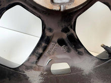Laden Sie das Bild in den Galerie-Viewer, 1x Alufelge 17 Zoll 403006285R Dacia Duster Rim Wheel FEL8689318803ar