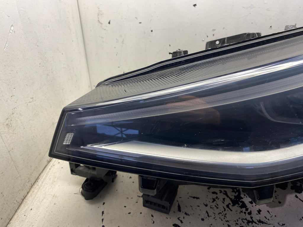 Frontscheinwerfer VW 11B941035K Links Scheinwerfer Headlight SCH1647749480ce