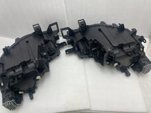 Load image into Gallery viewer, Frontscheinwerfer VW Id.4 11B941035D 11B941036D Ein Satz Scheinwerfer Headlight SCH2830129622nh