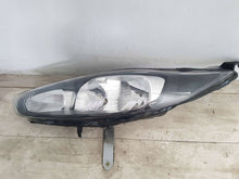 Laden Sie das Bild in den Galerie-Viewer, Frontscheinwerfer Ford Fiesta I 2126888 Ein Stück (Rechts oder Links) Headlight SCH4939840990um