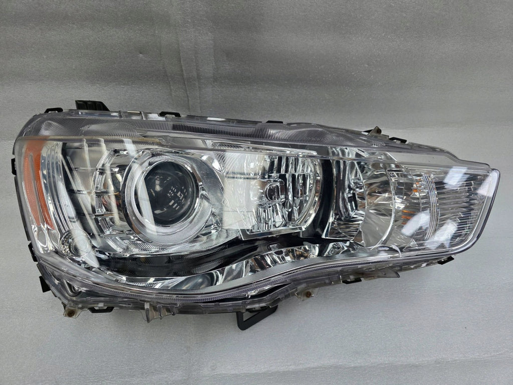Frontscheinwerfer Mitsubishi Outlander I 8301C594 Rechts Scheinwerfer Headlight SCH1058035051ue