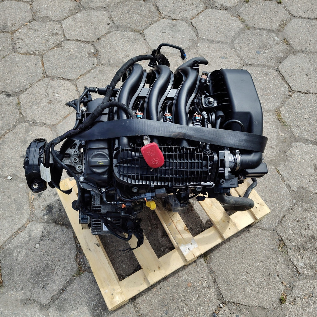 Motor Peugeot 2008 I HM01 10B208 1.2 VTI 110TKm Benzin Engine Komplett