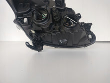 Laden Sie das Bild in den Galerie-Viewer, Frontscheinwerfer Peugeot 208 Links Scheinwerfer Headlight SCH8605682188dx