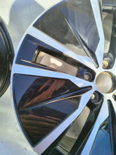 Load image into Gallery viewer, 1x Alufelge 19 Zoll 8.0&quot; 5x108 42 5ET 31680216 Volvo Rim Wheel