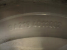 Load image into Gallery viewer, 1x Alufelge 18 Zoll 9.5&quot; 5x112 33ET Glanz Silber Mercedes-Benz Rim Wheel