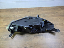 Laden Sie das Bild in den Galerie-Viewer, Frontscheinwerfer Ford Fiesta H1BB-13W030-AG Links Scheinwerfer Headlight SCH9793712683qn