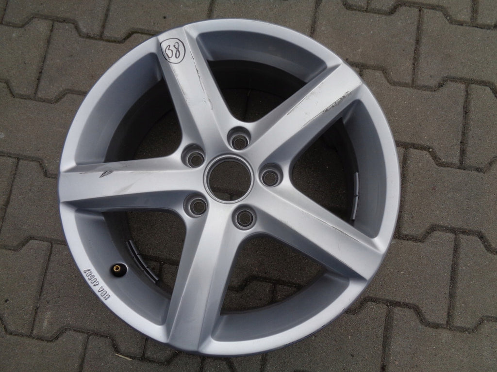 1x Alufelge 16 Zoll 6.5" 5x112 42ET Silber 3AA071496 VW Passat Rim Wheel