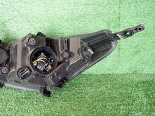 Load image into Gallery viewer, Frontscheinwerfer Hyundai I20 92102-4P500 Rechts Scheinwerfer Headlight