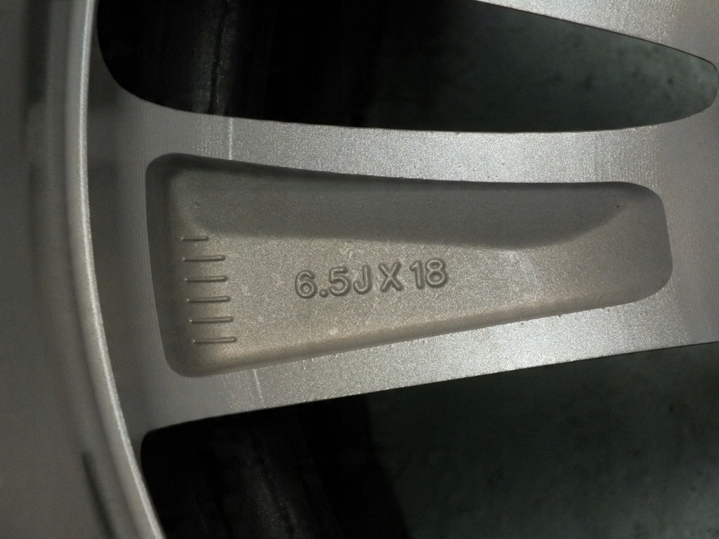 1x Alufelge 18 Zoll 6.5" 5x114.3 48ET Glanz Silber 52910-2S310 Hyundai Tucson