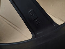 Laden Sie das Bild in den Galerie-Viewer, 1x Alufelge 18 Zoll 8.0" 5x114.3 48ET Rim Wheel FEL5697195777pl