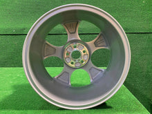 Laden Sie das Bild in den Galerie-Viewer, 1x Alufelge 17 Zoll 7.0" 5x100 46ET 6R0601025H VW Polo 6r Rim Wheel FEL5013357923kz