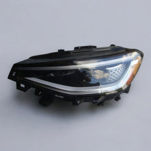 Laden Sie das Bild in den Galerie-Viewer, Frontscheinwerfer VW Id.4 11B941035 Links Scheinwerfer Headlight