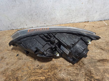 Laden Sie das Bild in den Galerie-Viewer, Frontscheinwerfer Skoda Fabia III 6V1941016B Rechts Scheinwerfer Headlight SCH2661178221xl