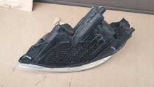 Load image into Gallery viewer, Frontscheinwerfer Skoda Octavia II 1Z1941016F Rechts Scheinwerfer Headlight SCH3944332752yc