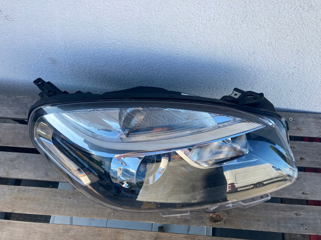 Frontscheinwerfer Renault Koleos I 260106819R Rechts Scheinwerfer Headlight