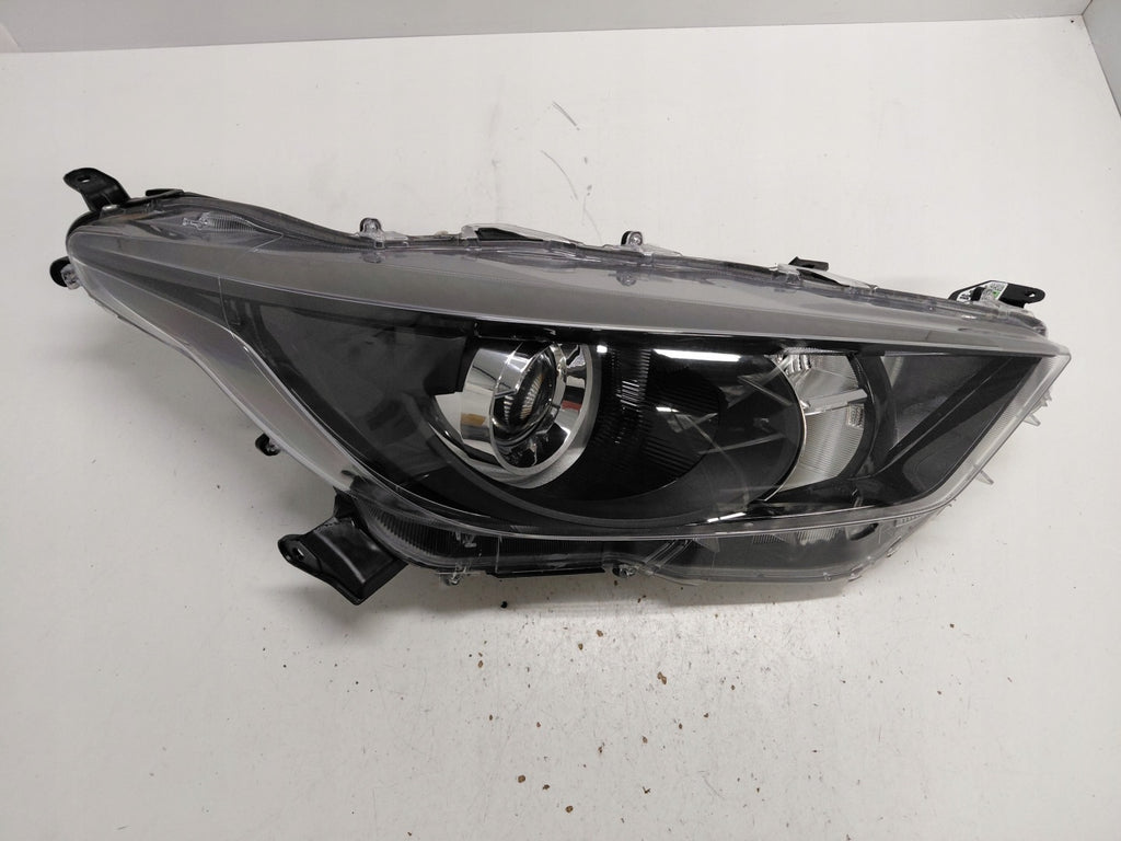 Frontscheinwerfer Toyota Yaris K0-6EU Rechts Scheinwerfer Headlight SCH4335343064cj
