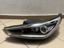 Laden Sie das Bild in den Galerie-Viewer, Frontscheinwerfer Hyundai I30 III 92101-G4100 Full LED Links Headlight