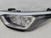 Laden Sie das Bild in den Galerie-Viewer, Frontscheinwerfer Hyundai I20 II 92101C8000 LED Links Scheinwerfer Headlight