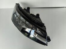 Laden Sie das Bild in den Galerie-Viewer, Frontscheinwerfer VW T7 7T1941036C Rechts Scheinwerfer Headlight