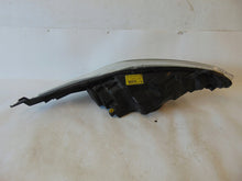 Laden Sie das Bild in den Galerie-Viewer, Frontscheinwerfer Ford Fiesta 8A61-13W030-AG Links Scheinwerfer Headlight SCH6393638088ly