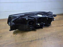 Laden Sie das Bild in den Galerie-Viewer, Frontscheinwerfer VW Touareg 761941082D Rechts Scheinwerfer Headlight SCH3899255768tp