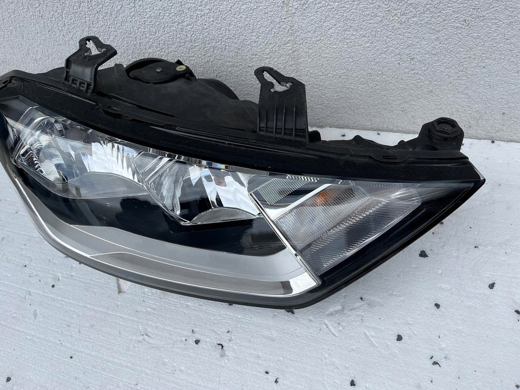 Frontscheinwerfer Audi A1 82A941004 Rechts Scheinwerfer Headlight SCH2484681824fq