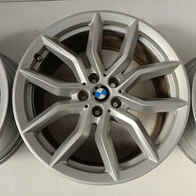Load image into Gallery viewer, 4x Alufelge 19 Zoll 9.0" 5x112 38ET Glanz Silber 6880685 BMW X5 G05 G06 FEL6212469517bc