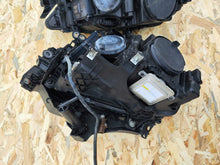 Laden Sie das Bild in den Galerie-Viewer, Frontscheinwerfer Audi B8 Ein Stück (Rechts oder Links) Scheinwerfer Headlight