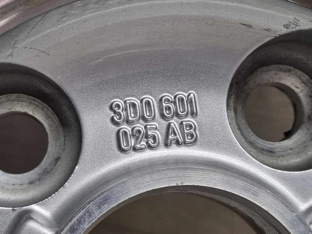 1x Alufelge 18 Zoll 5x112 3D0601025AB VW Phaeton Rim Wheel FEL5633197587da