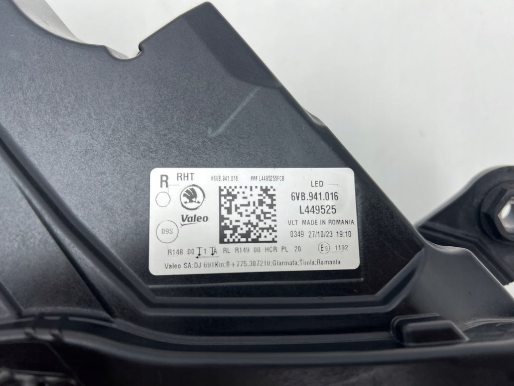 Frontscheinwerfer Skoda Fabia 6VB941016 Rechts Scheinwerfer Headlight