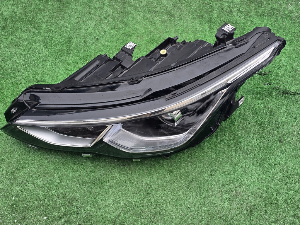 Frontscheinwerfer VW Golf VIII 5H1941035 Links Scheinwerfer Headlight SCH2030799313ih