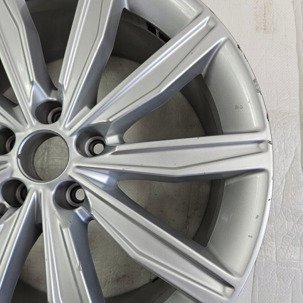 1x Alufelge 19 Zoll 8.5" 5x112 40ET Glanz 4K0601025G Audi A6 B8 Passat Rim Wheel FEL7501215669fu